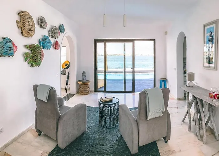 Flamencos By Veaco- Beachfront & Pool * Corralejo