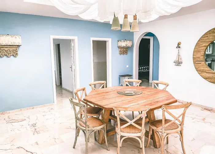 Villa Flamencos By Veaco- Beachfront & Pool