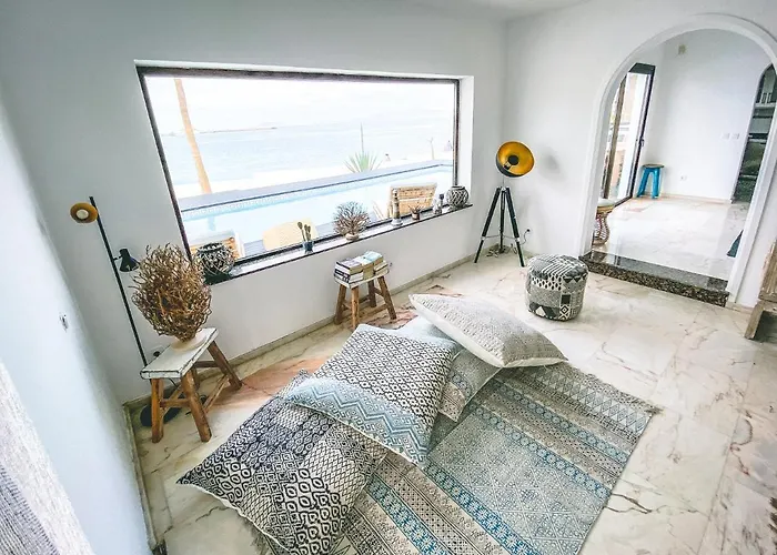 Flamencos By Veaco- Beachfront & Pool Villa *