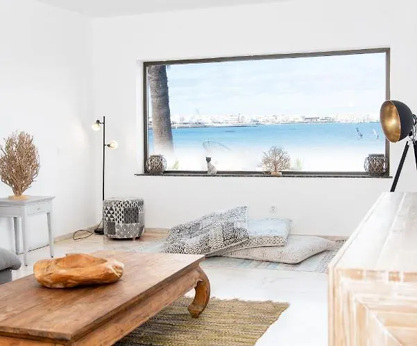 Flamencos By Veaco- Beachfront & Pool Villa *