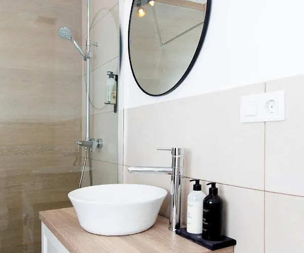 Flamencos By Veaco- Beachfront & Pool * Коральео