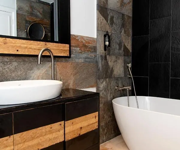 Flamencos By Veaco- Beachfront & Pool * Коральео